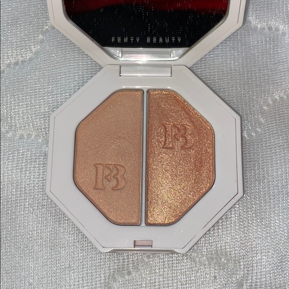 Fenty beauty highlighter duo